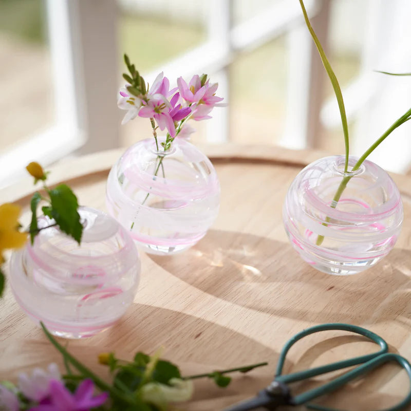 【TSUGARU VIDRO】 “IROTEMARI” Single Stem Vase - SAKURA NAGASHI